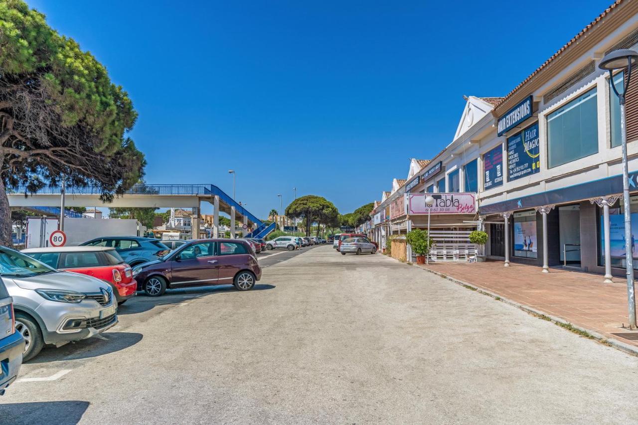 Modern Studio Apartment With Sea Views 5 Min From The Beach Sitio de Calahonda Exterior photo